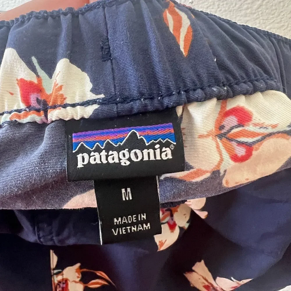 Patagonia Barley Baggies Floral Shorts Blue Size M